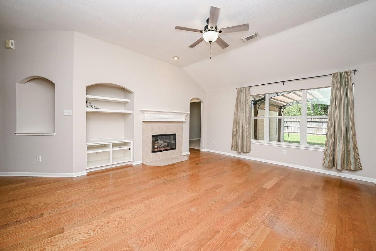 12138 Havenmist Dr - Photo 4 of 32