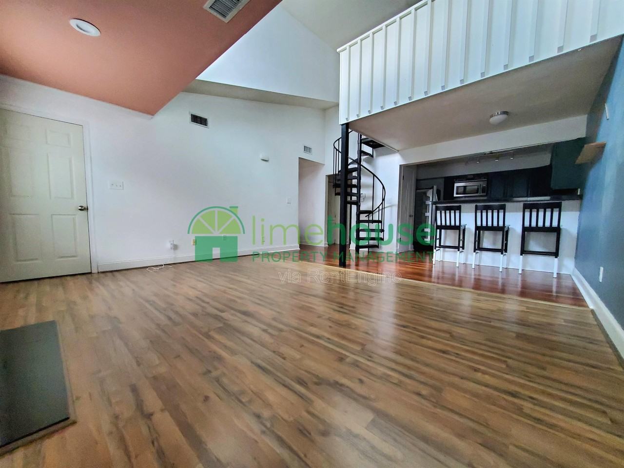 2104 Point Hollow Ct #1 - Photo 6 of 14