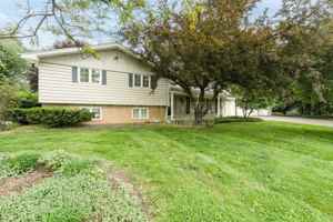 featured image of 4420 Croyden Ave
