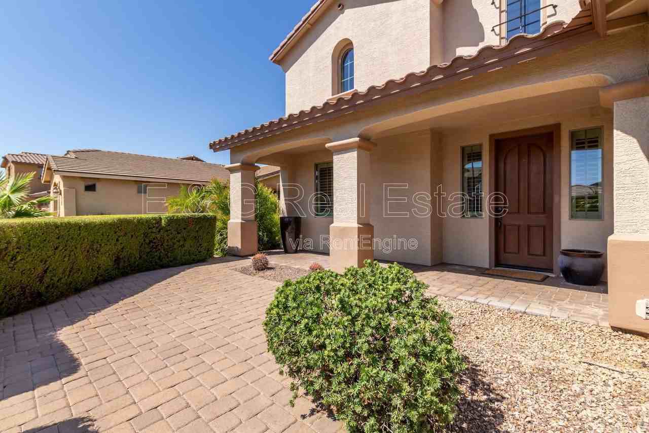 622 W San Carlos Way - Photo 2 of 40