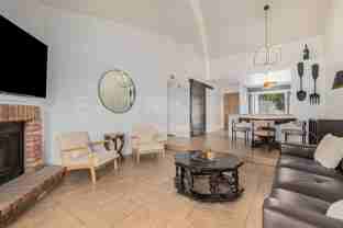 302 N Sycamore #16 - Photo 1 of 1