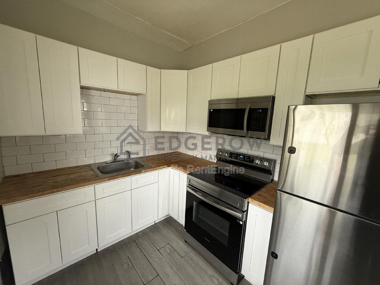 217 E Ellis Ave #2 - Photo 2 of 7