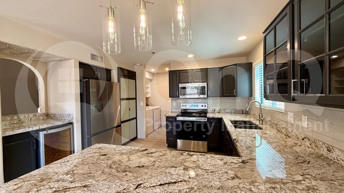 8995 E Aster Dr - Photo 3 of 21