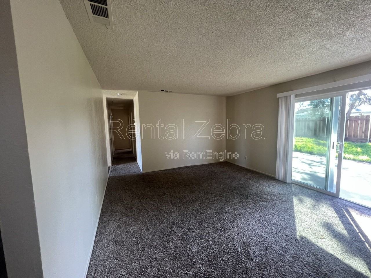 1836 Cheyenne Dr - Photo 2 of 11