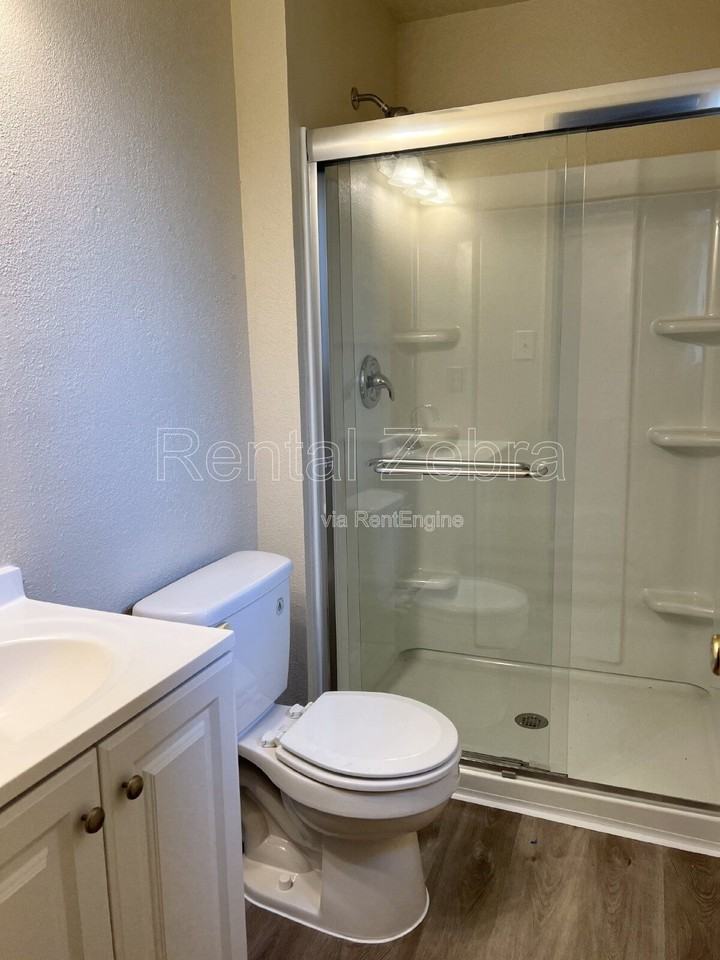 1836 Cheyenne Dr - Photo 3 of 11