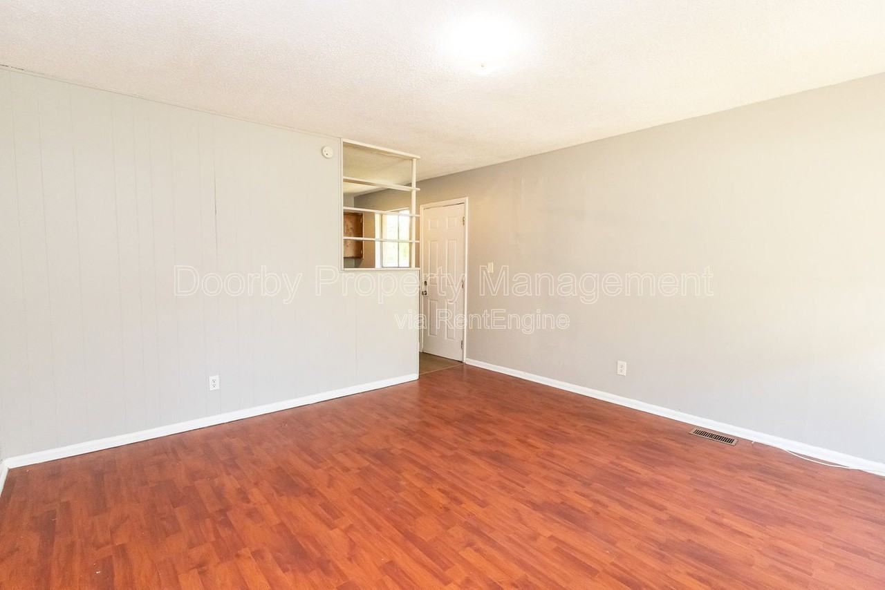 1237 Wheeler Ave #B - Photo 6 of 13