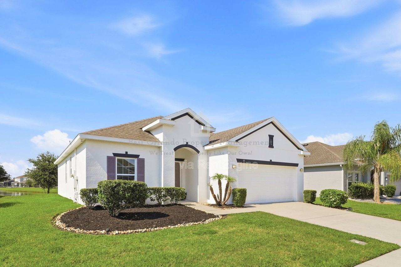 3912 Wind Dancer Cir - Photo 2 of 32