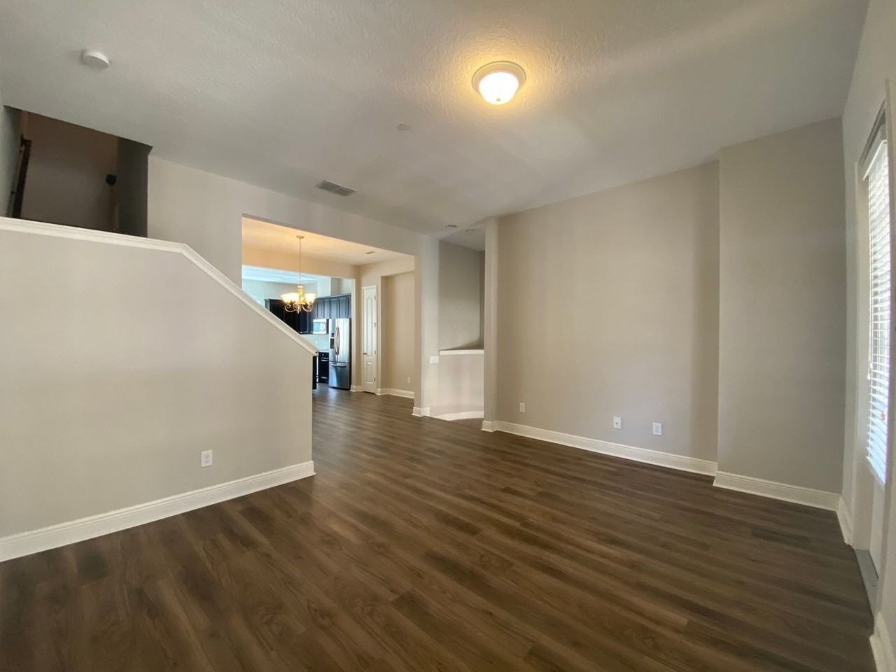2408 Lobelia Dr - Photo 5 of 21