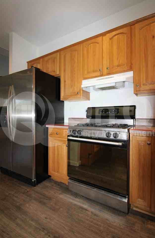 35 E Adams St - Photo 2 of 16