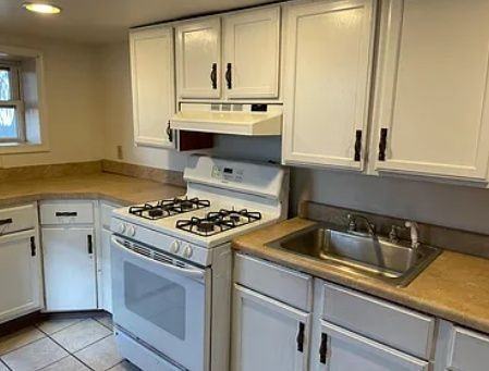 312 N Arch St - Photo 5 of 12