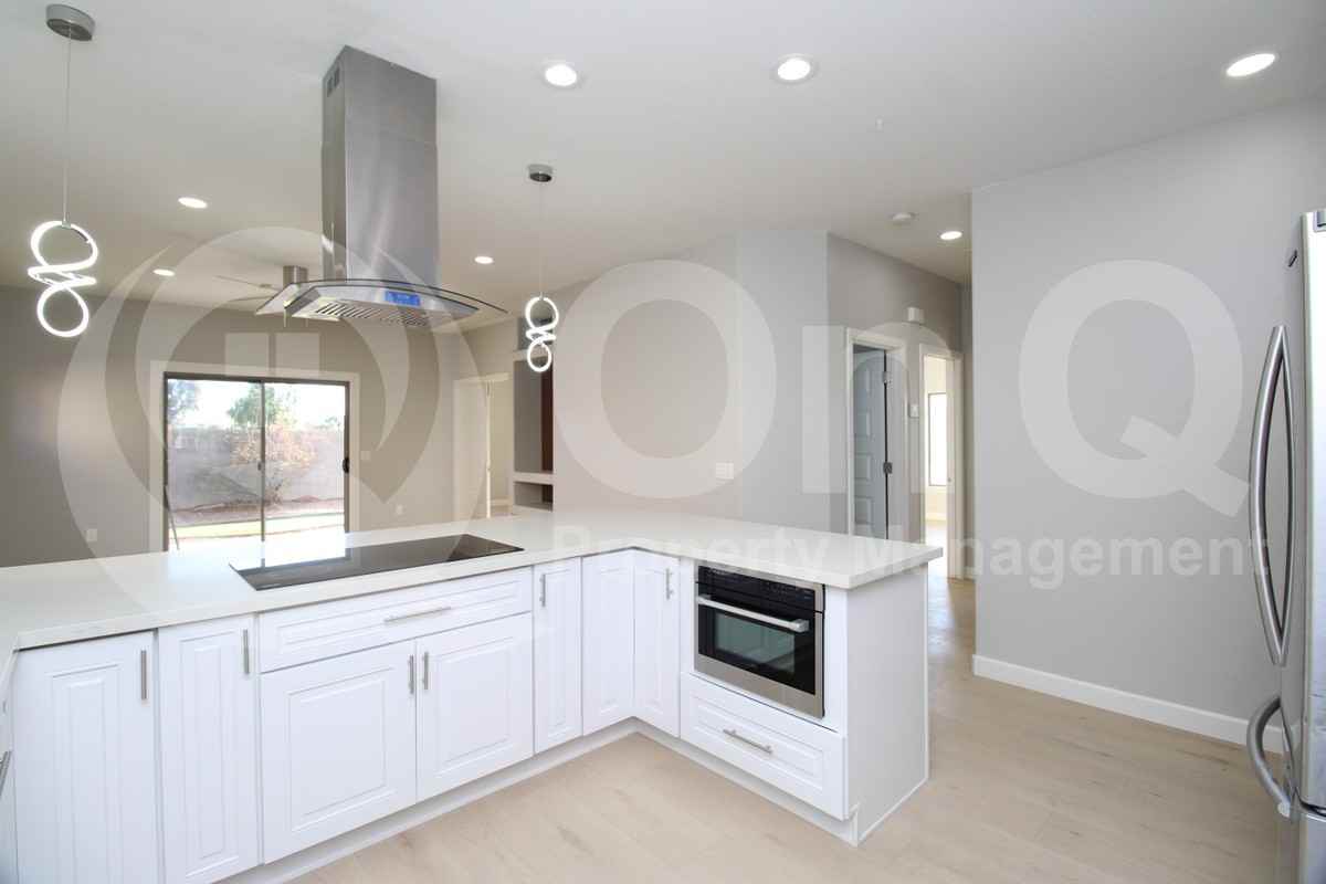 3003 E Kings Ave - Photo 5 of 21
