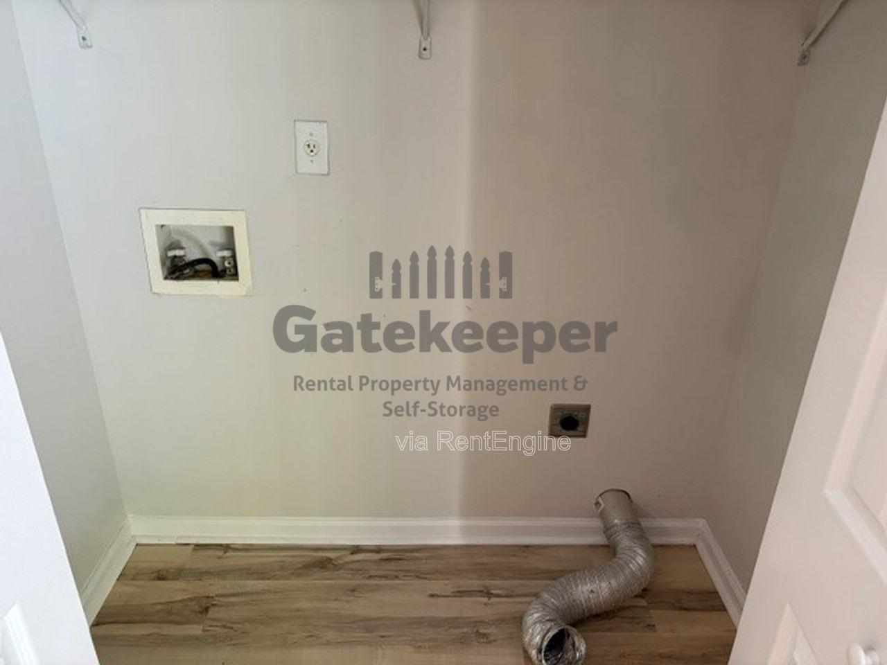 3161 Glen Hollow Dr - Photo 6 of 18