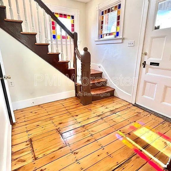 28 Wayne St - Photo 3 of 29