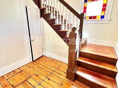 28 Wayne St - Photo 4 of 29