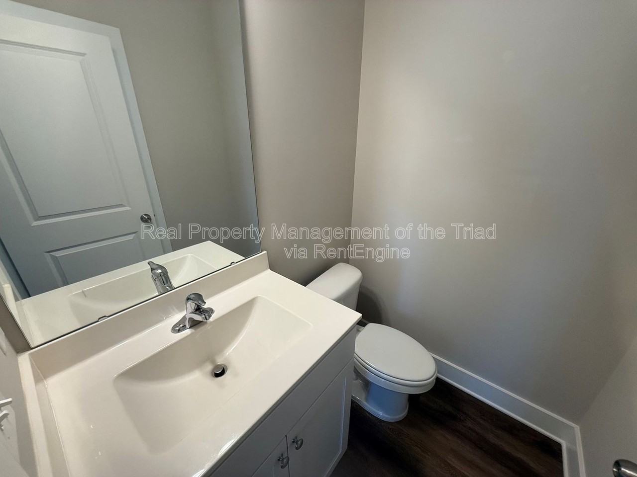 410 Salem Grace St - Photo 7 of 23