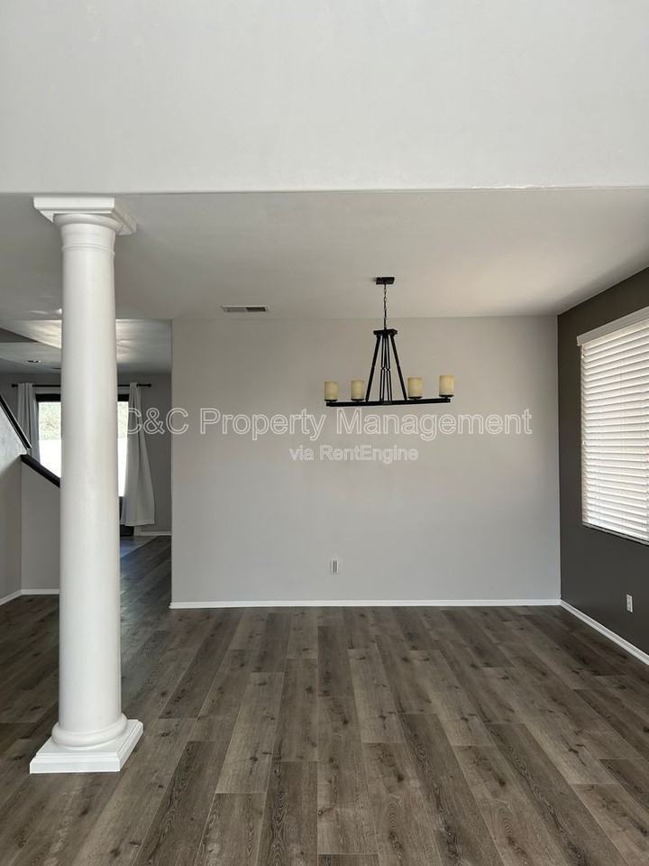 24006 Crowned Partridge Ln - Photo 4 of 20