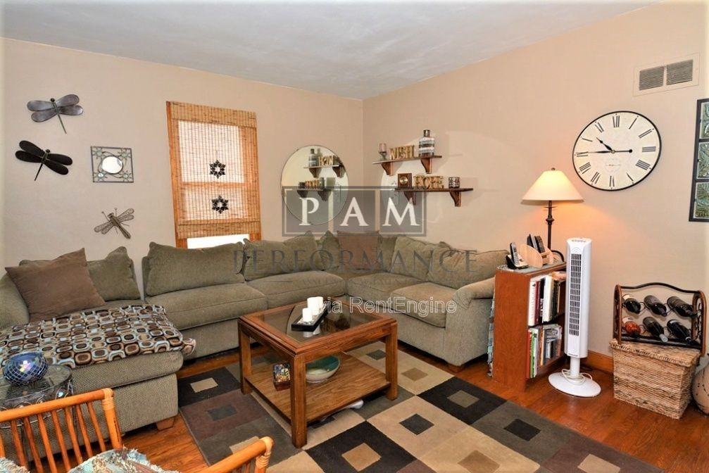 6745 Hillside Ln - Photo 3 of 11