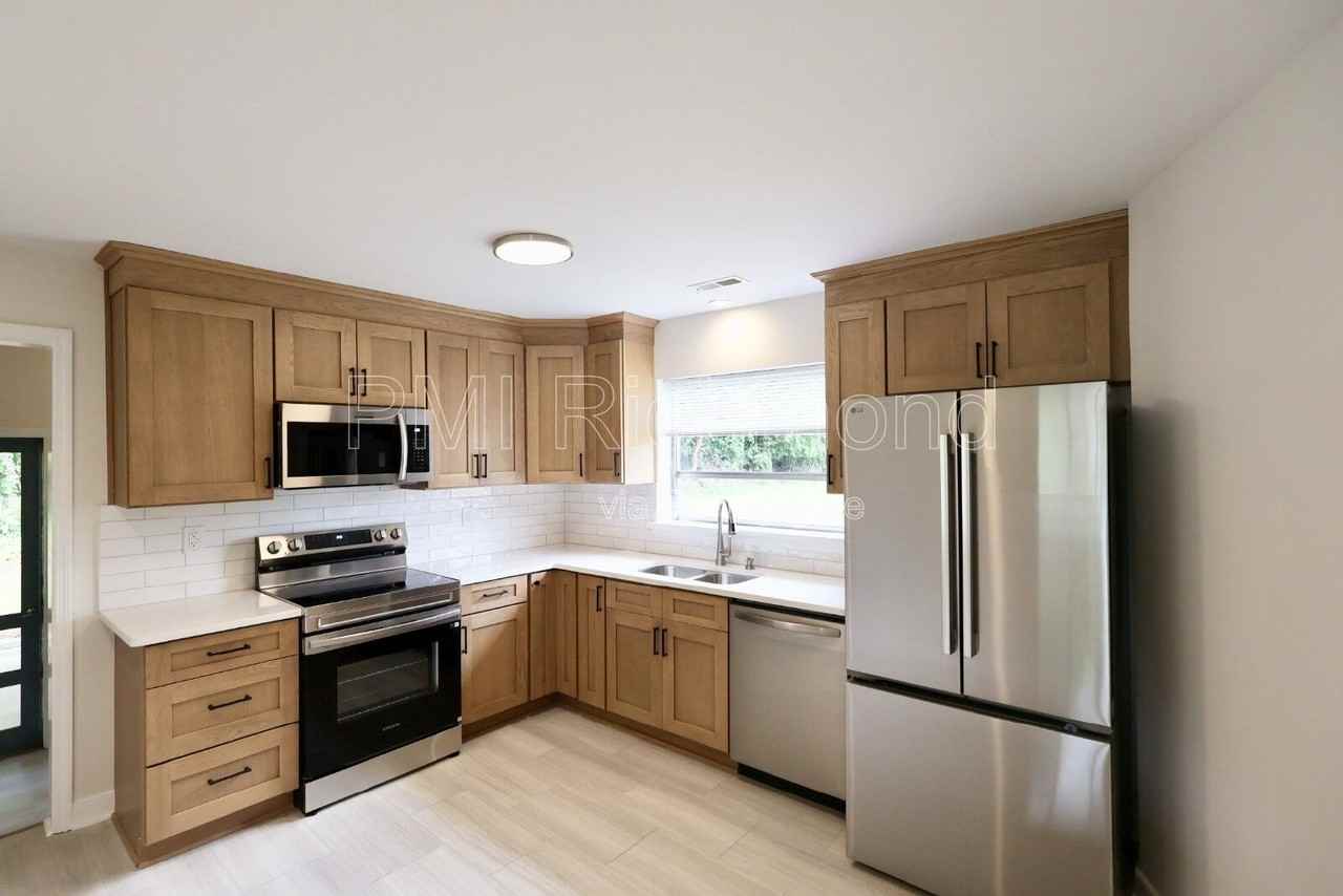 5913 Osoge Rd - Photo 7 of 42
