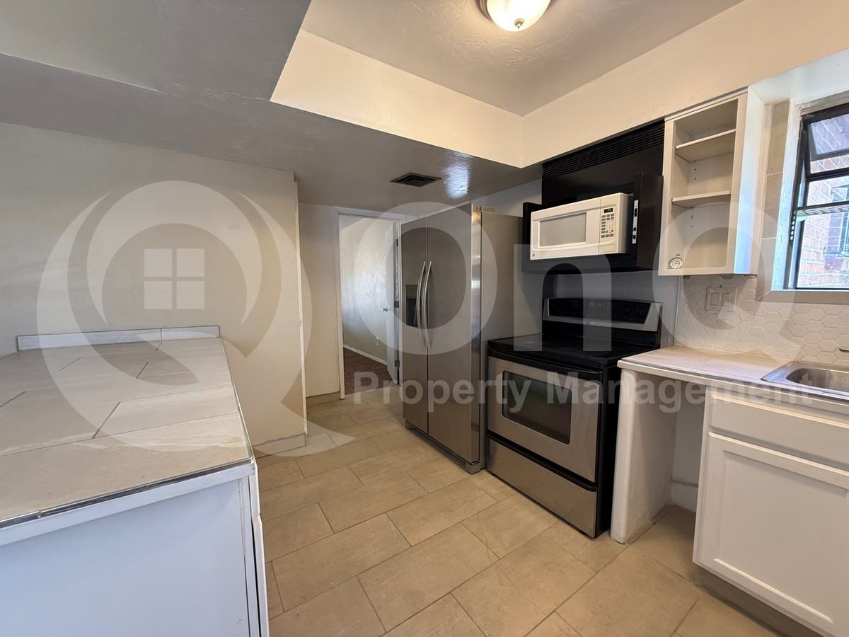 2140 W Window Rock Dr - Photo 6 of 32