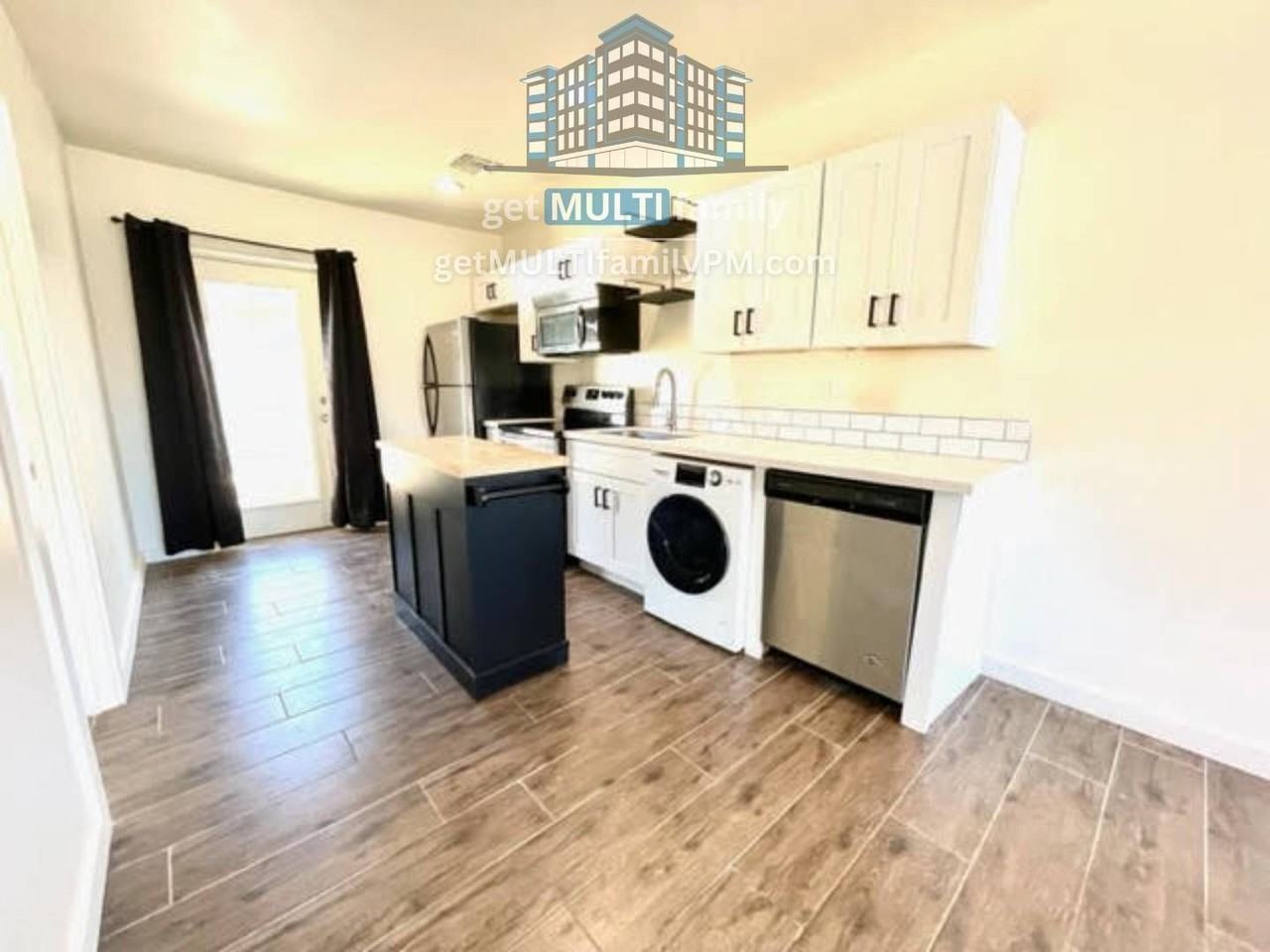 1402 E Mckinley St #B - Photo 4 of 22