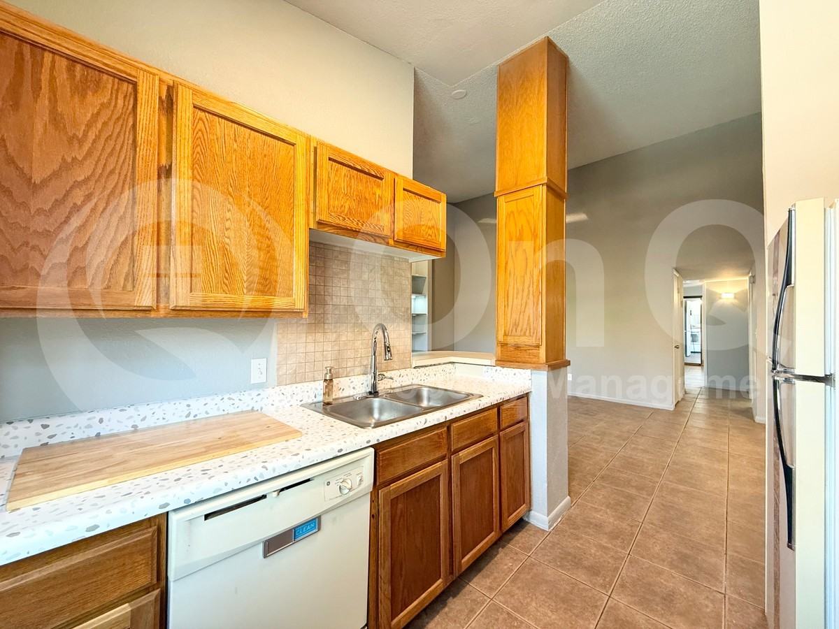 747 S Extension Rd #208 - Photo 4 of 21
