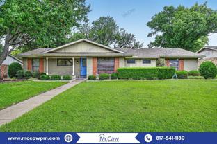 3827 Clubway Ln - Photo 1 of 1
