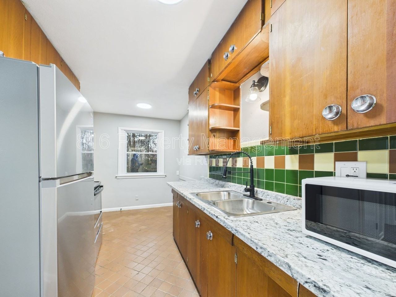 7560 Prospect Ave #G - Photo 6 of 15