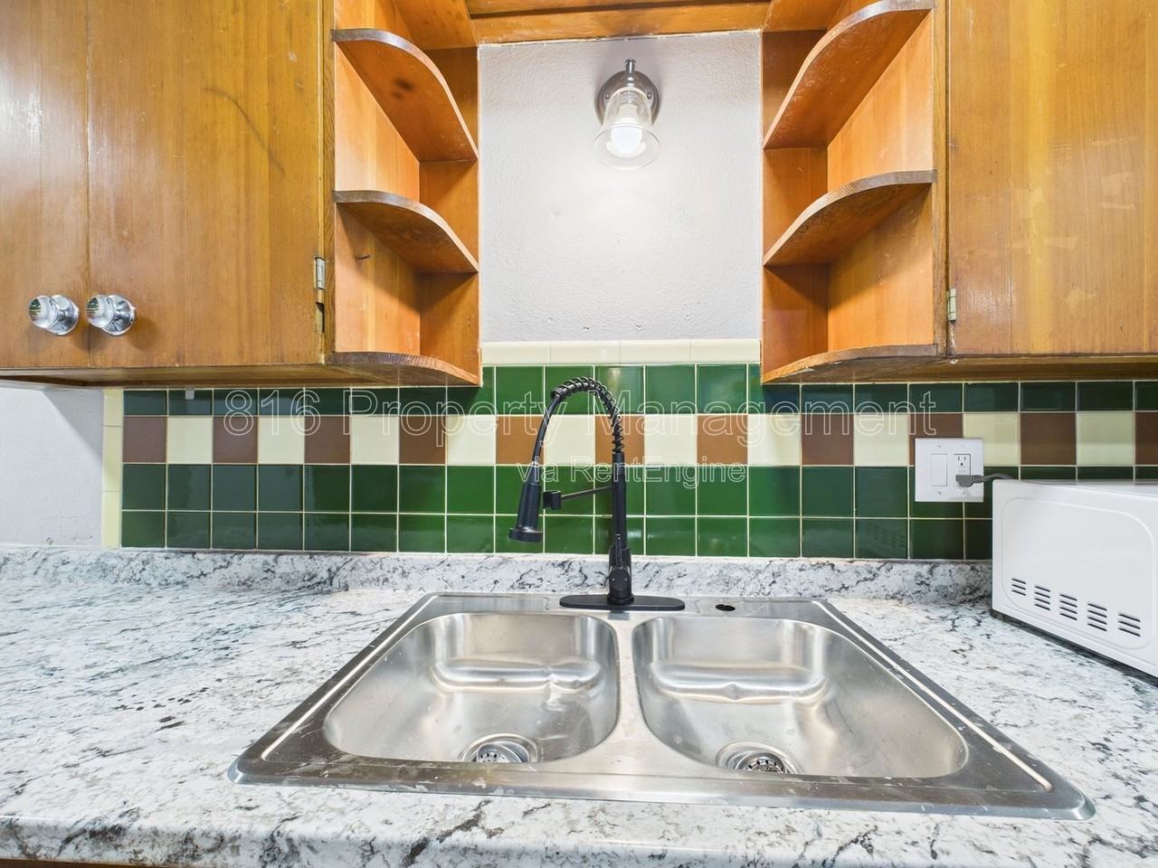 7560 Prospect Ave #G - Photo 7 of 15