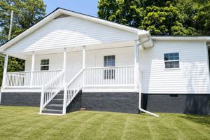 featured image of 196 Rogers Rd