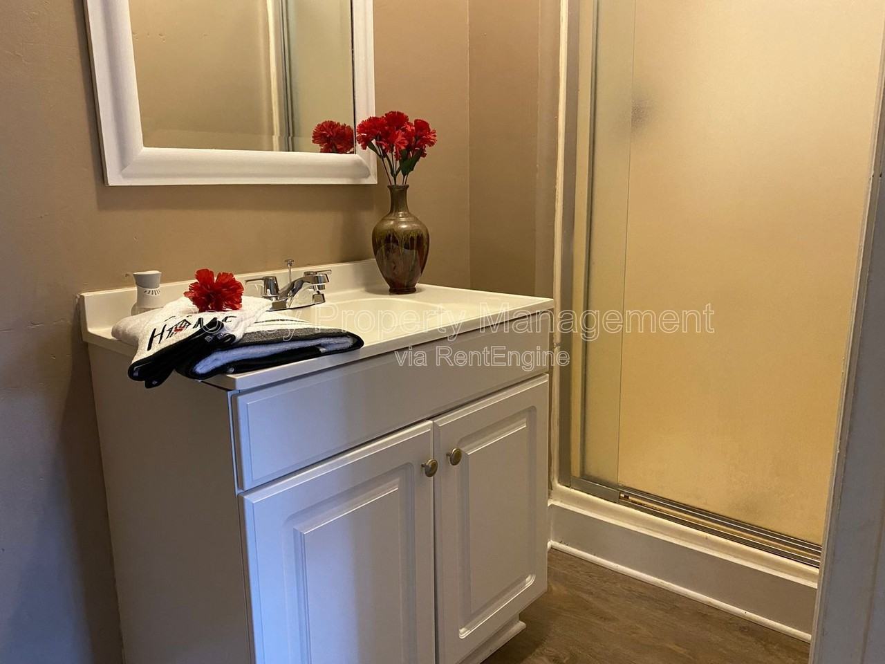 3916 Blanchard St - Photo 7 of 12