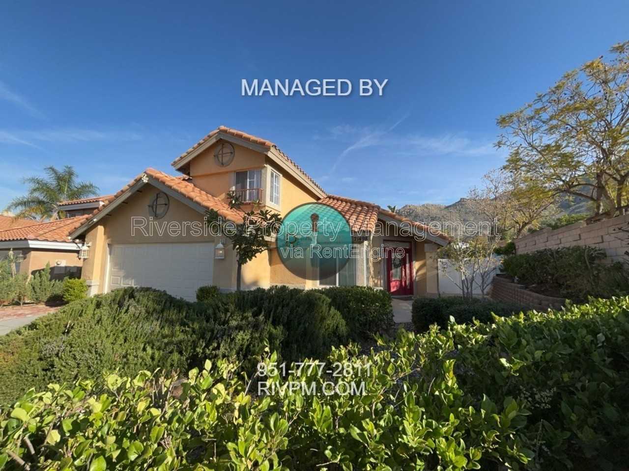 21498 Townsendia Ave - Photo 2 of 35