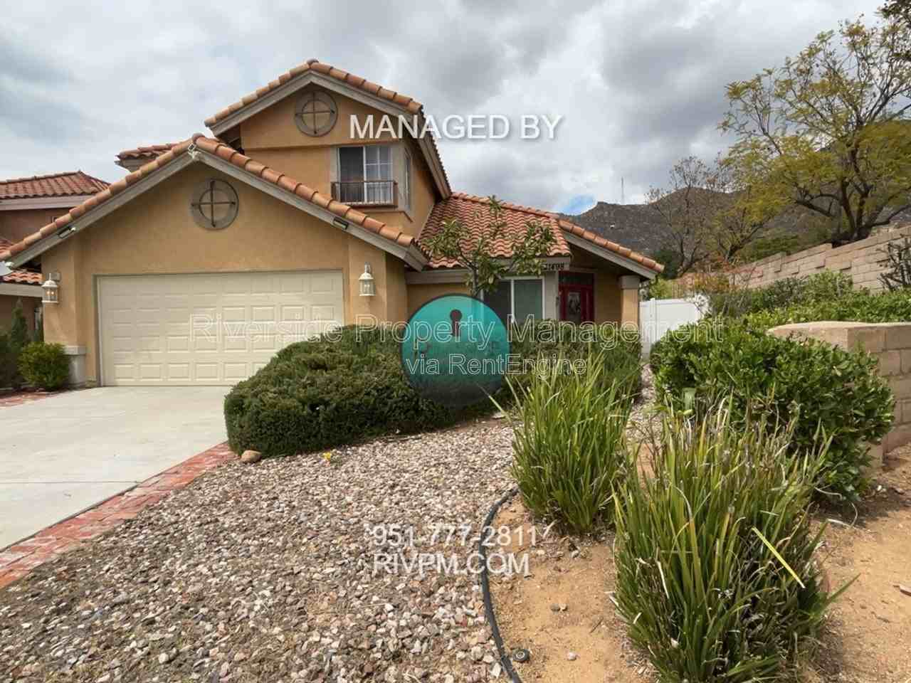 21498 Townsendia Ave - Photo 3 of 35