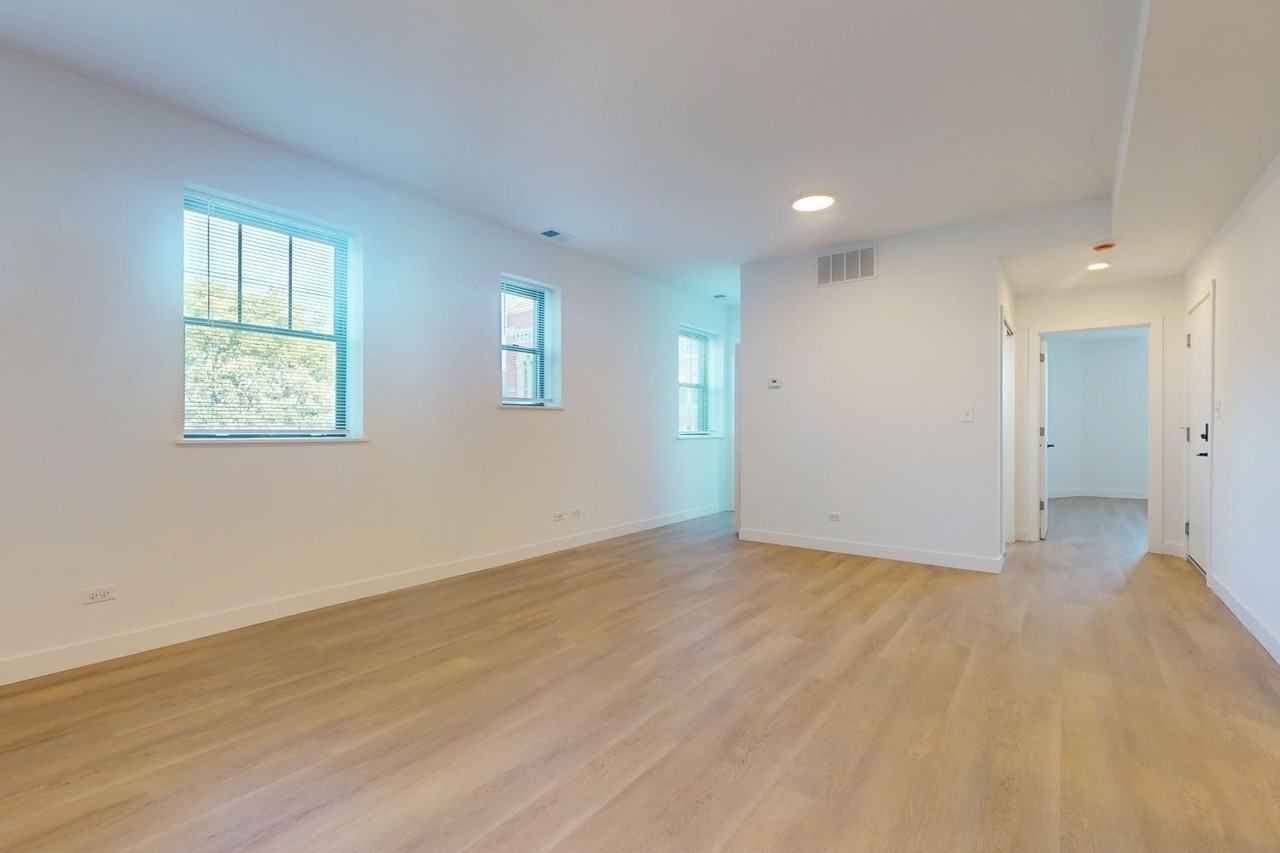 1154-56 E. 56th St - Photo 7 of 17