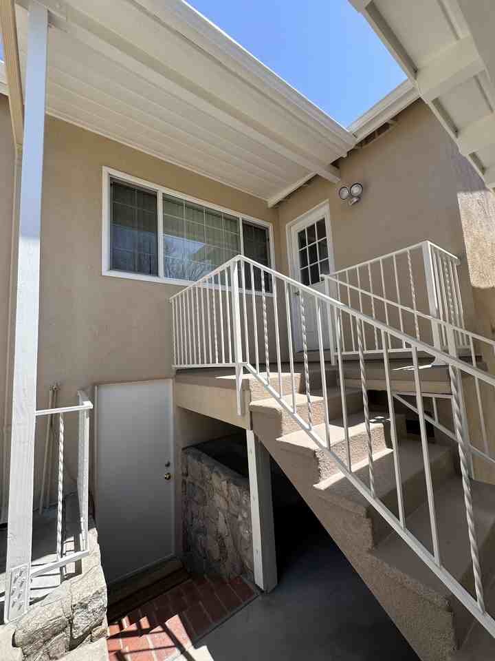3128 Altura Ave - Photo 7 of 50