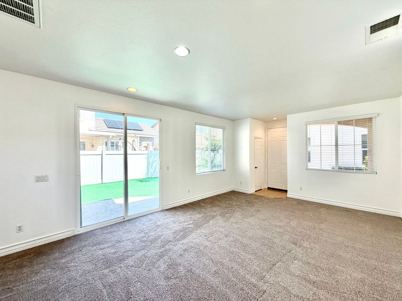 37168 Galileo Ln - Photo 6 of 28