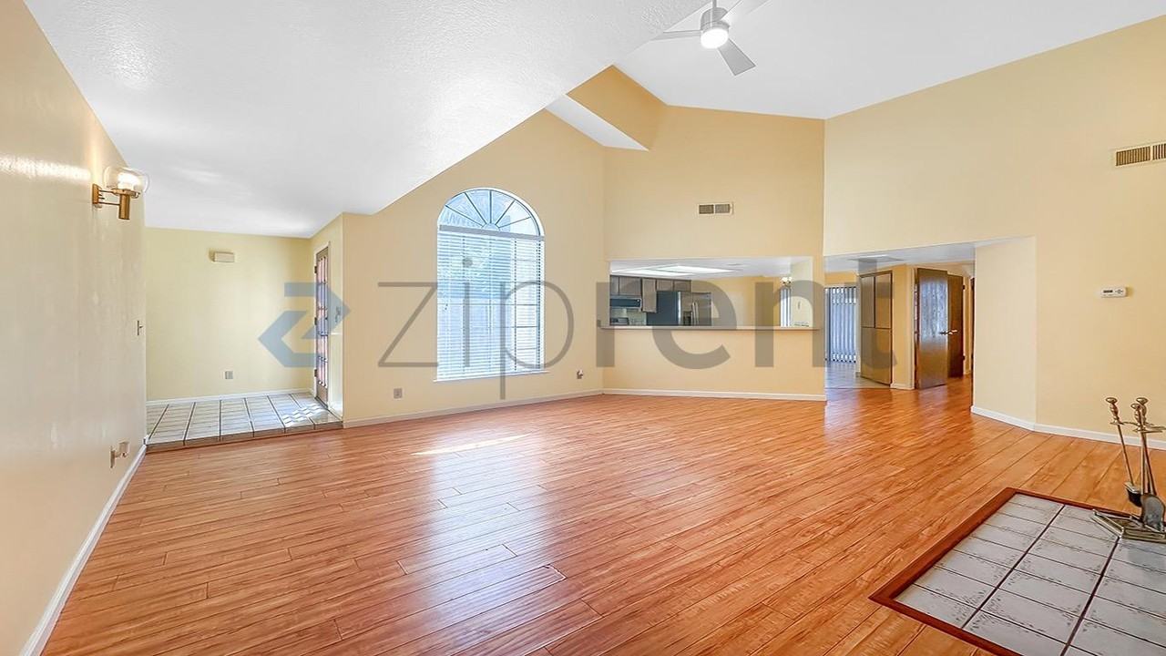 5490 N West Ave #104 - Photo 2 of 19