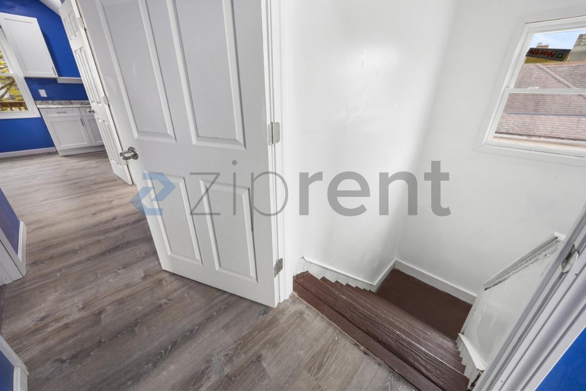 6 Monponset St #3 - Photo 5 of 24