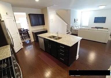 1168 Amelia Park Dr - Photo 5 of 24