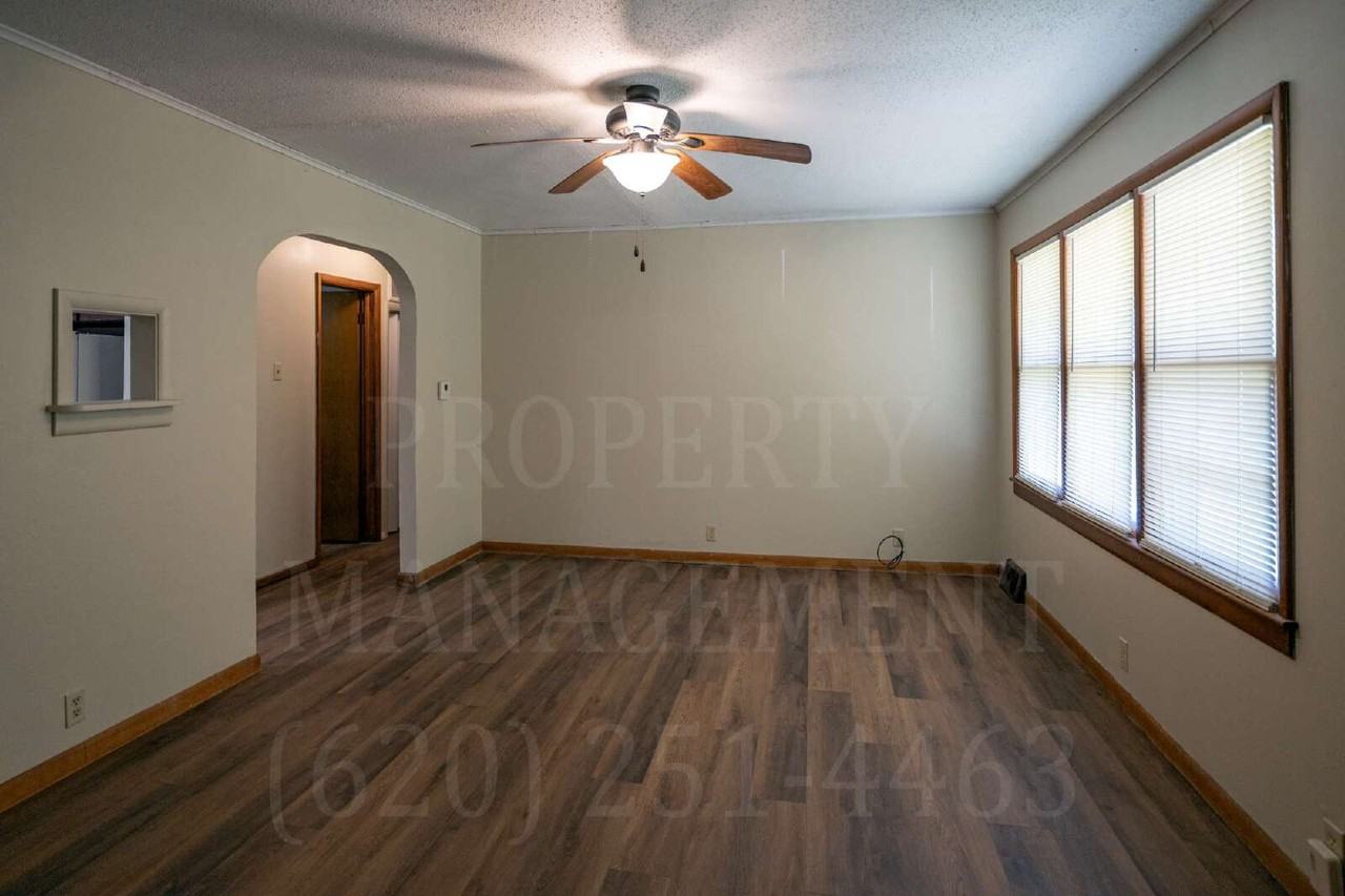 702 Cline Rd - Photo 2 of 19