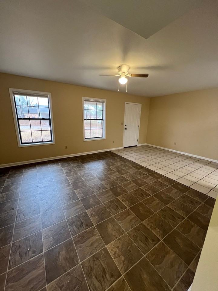 200 Ranchette Dr #A - Photo 2 of 20