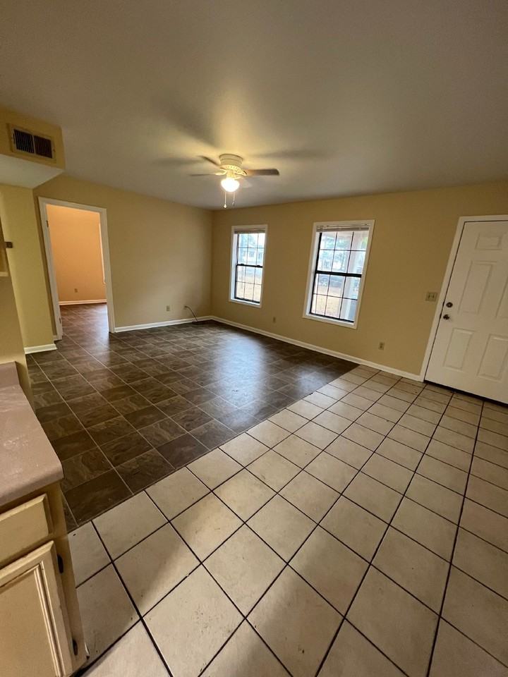200 Ranchette Dr #A - Photo 4 of 20