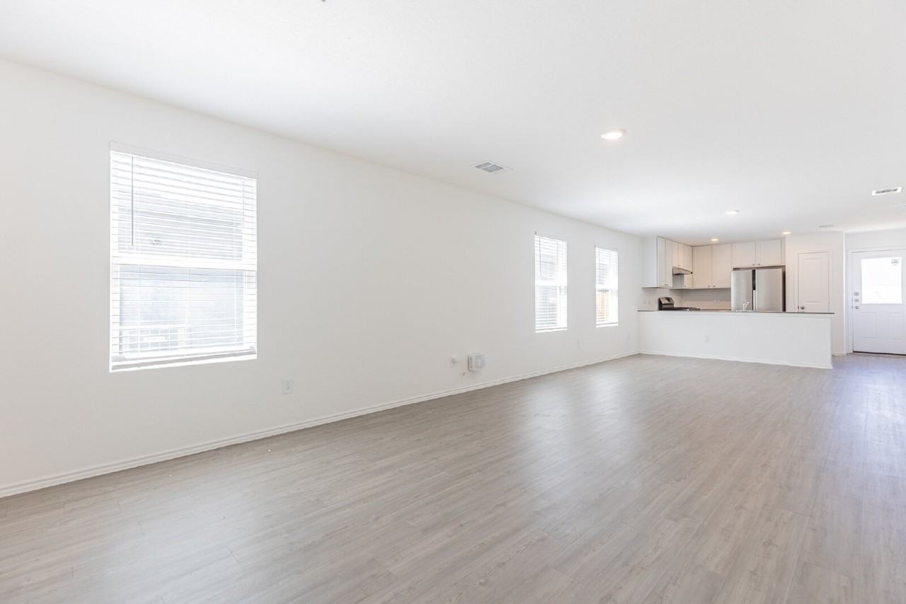 12932 Lake Fryer - Photo 5 of 29