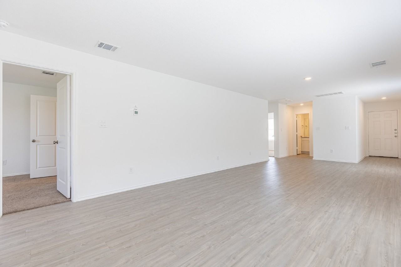 12932 Lake Fryer - Photo 7 of 29