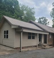 featured image of 1801B W Nettleton Ave