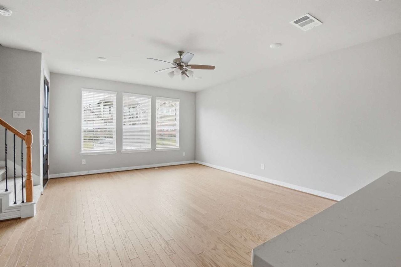 9406 Caddo Ridge Ln - Photo 6 of 16