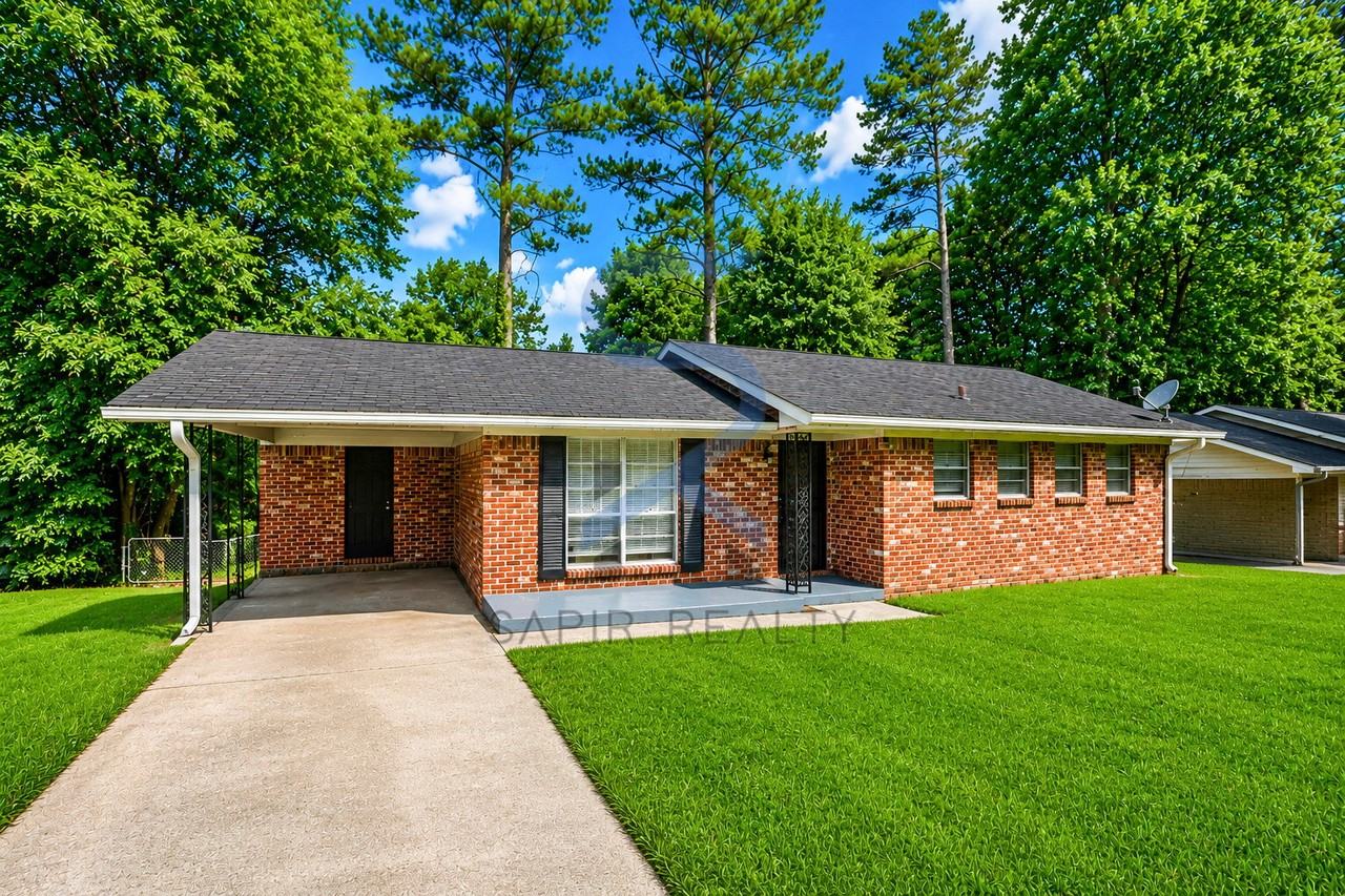 6067 Ledgewood Dr - Photo 2 of 18