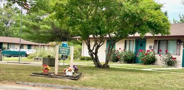 featured image of 102 8th Ave Nw #01D