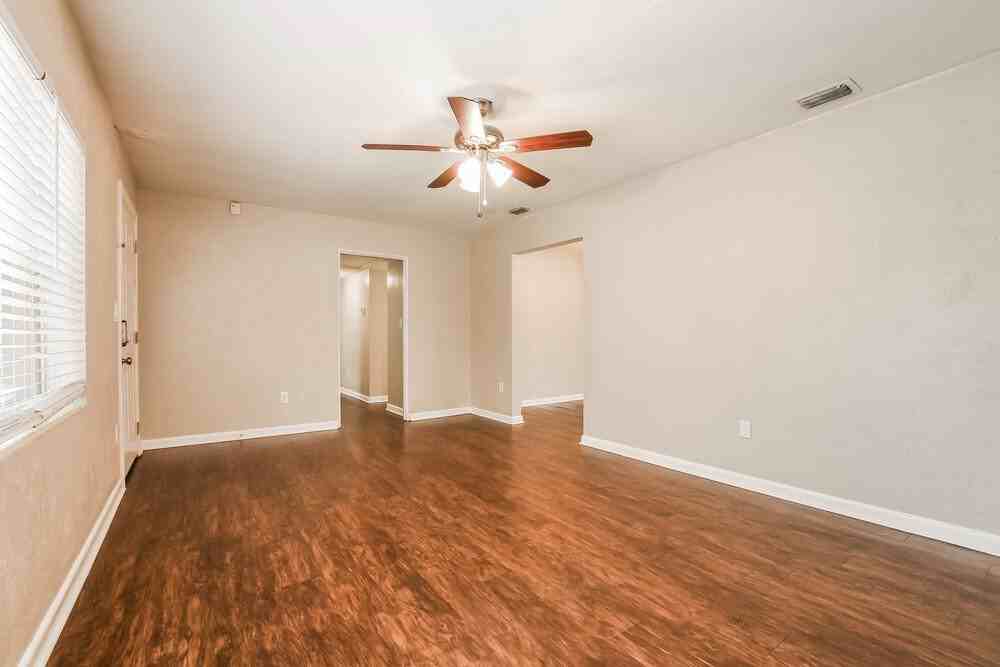 8647 Marietta Meadows Dr - Photo 6 of 6