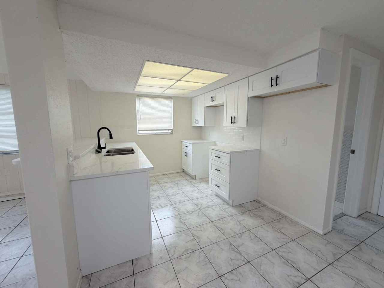 11701 Alpine Pkwy - Photo 5 of 13