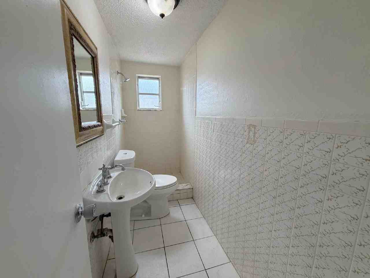 11701 Alpine Pkwy - Photo 7 of 13